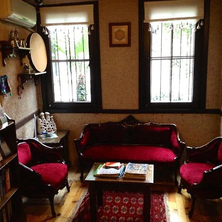 Naz Wooden House Inn Stambuł Zewnętrze zdjęcie