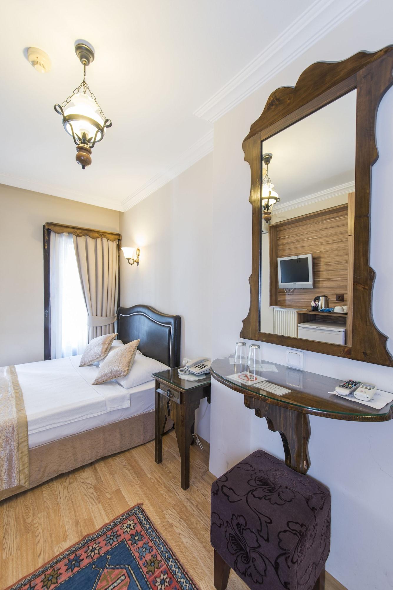 Naz Wooden House Inn Stambuł Zewnętrze zdjęcie