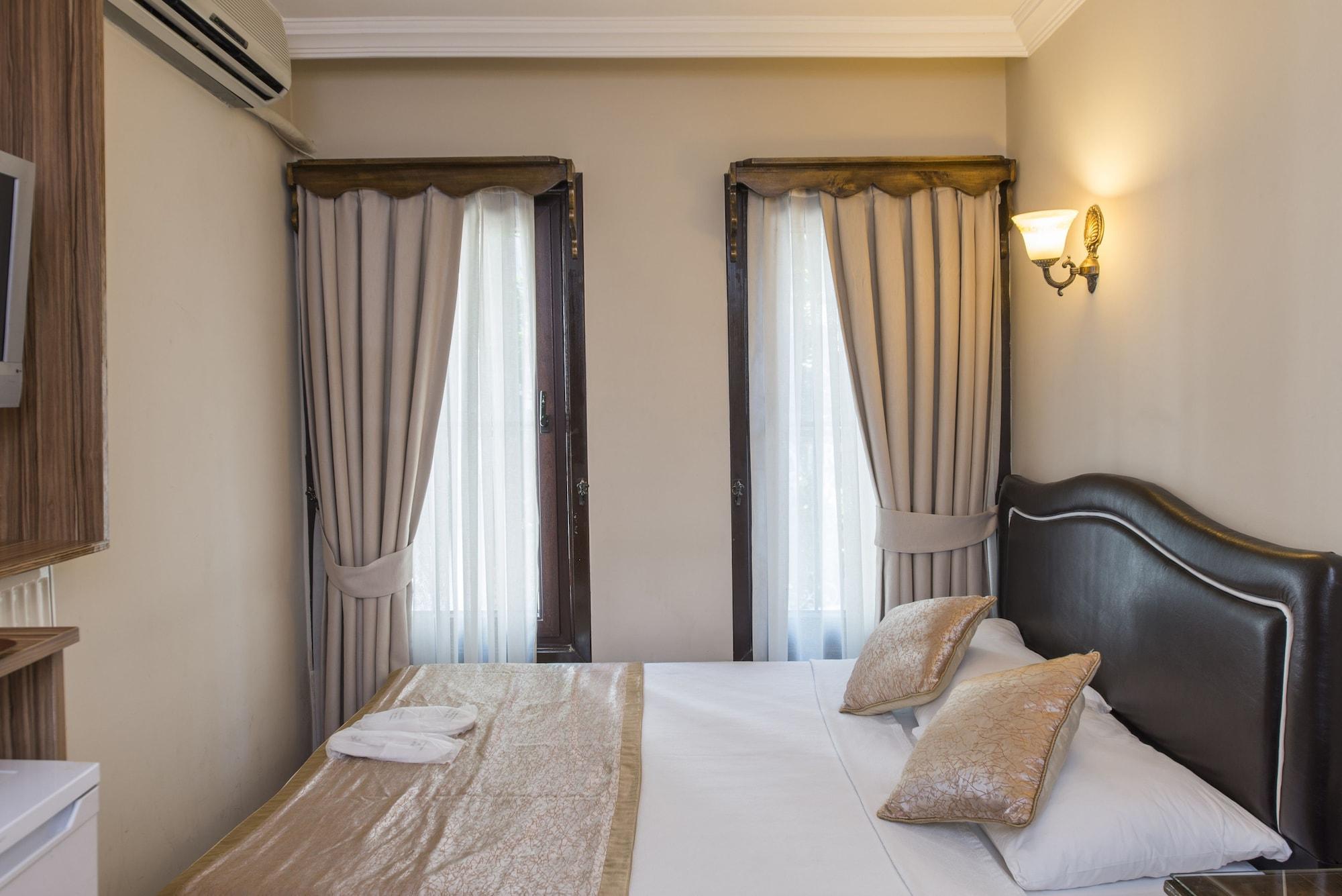 Naz Wooden House Inn Stambuł Zewnętrze zdjęcie