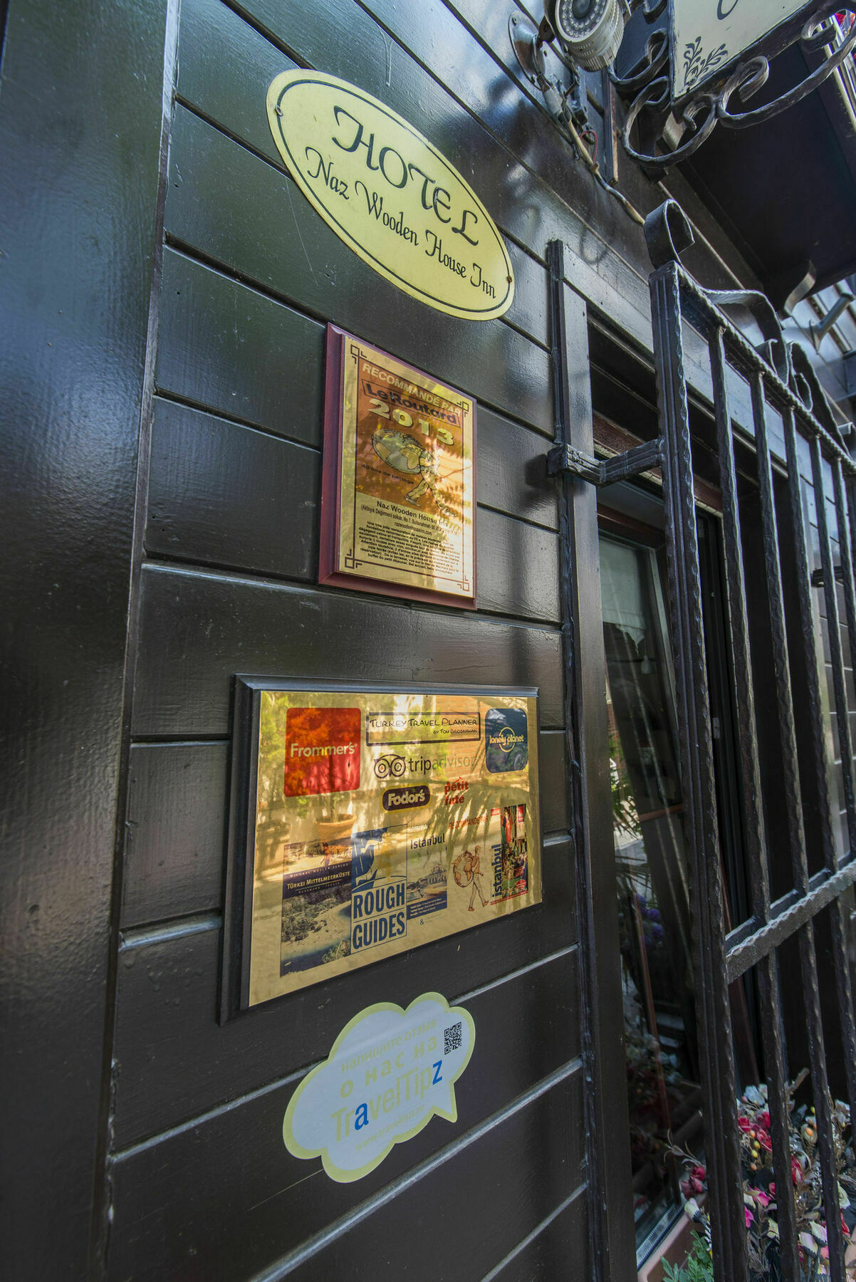 Naz Wooden House Inn Stambuł Zewnętrze zdjęcie