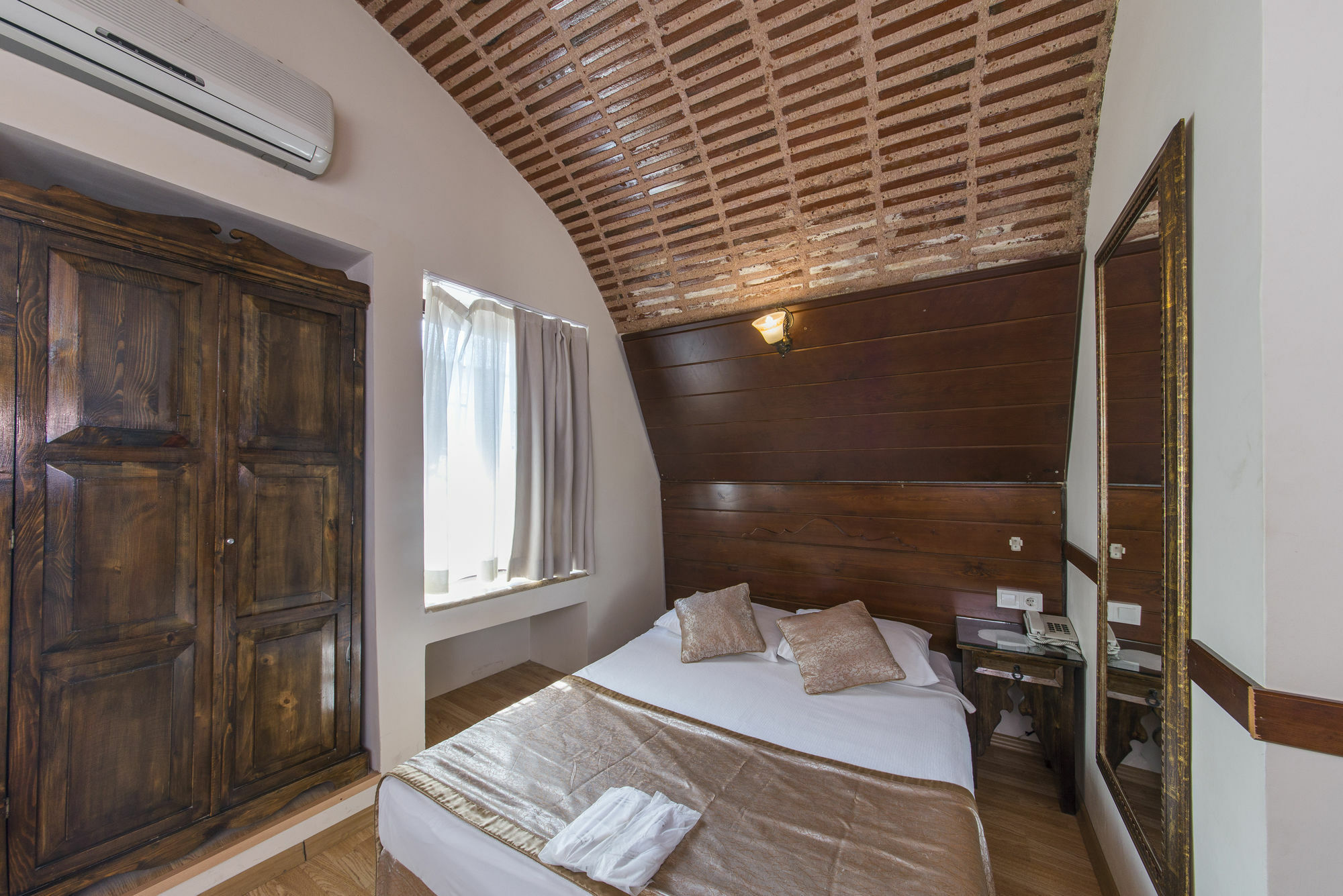 Naz Wooden House Inn Stambuł Zewnętrze zdjęcie