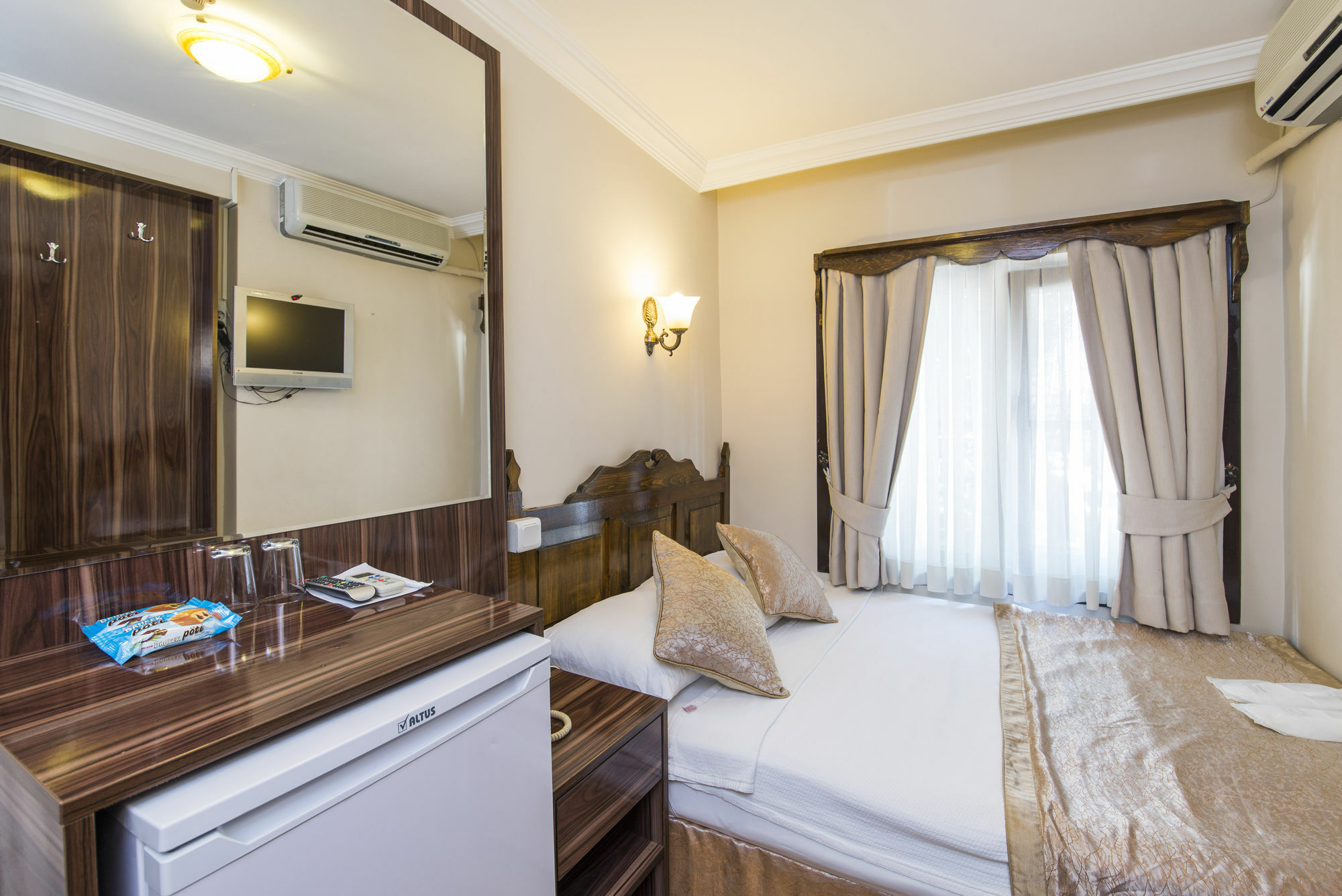 Naz Wooden House Inn Stambuł Zewnętrze zdjęcie